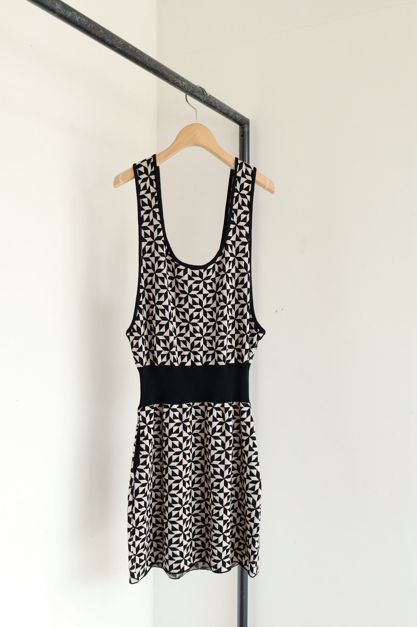 jonnlynx knit tank dress