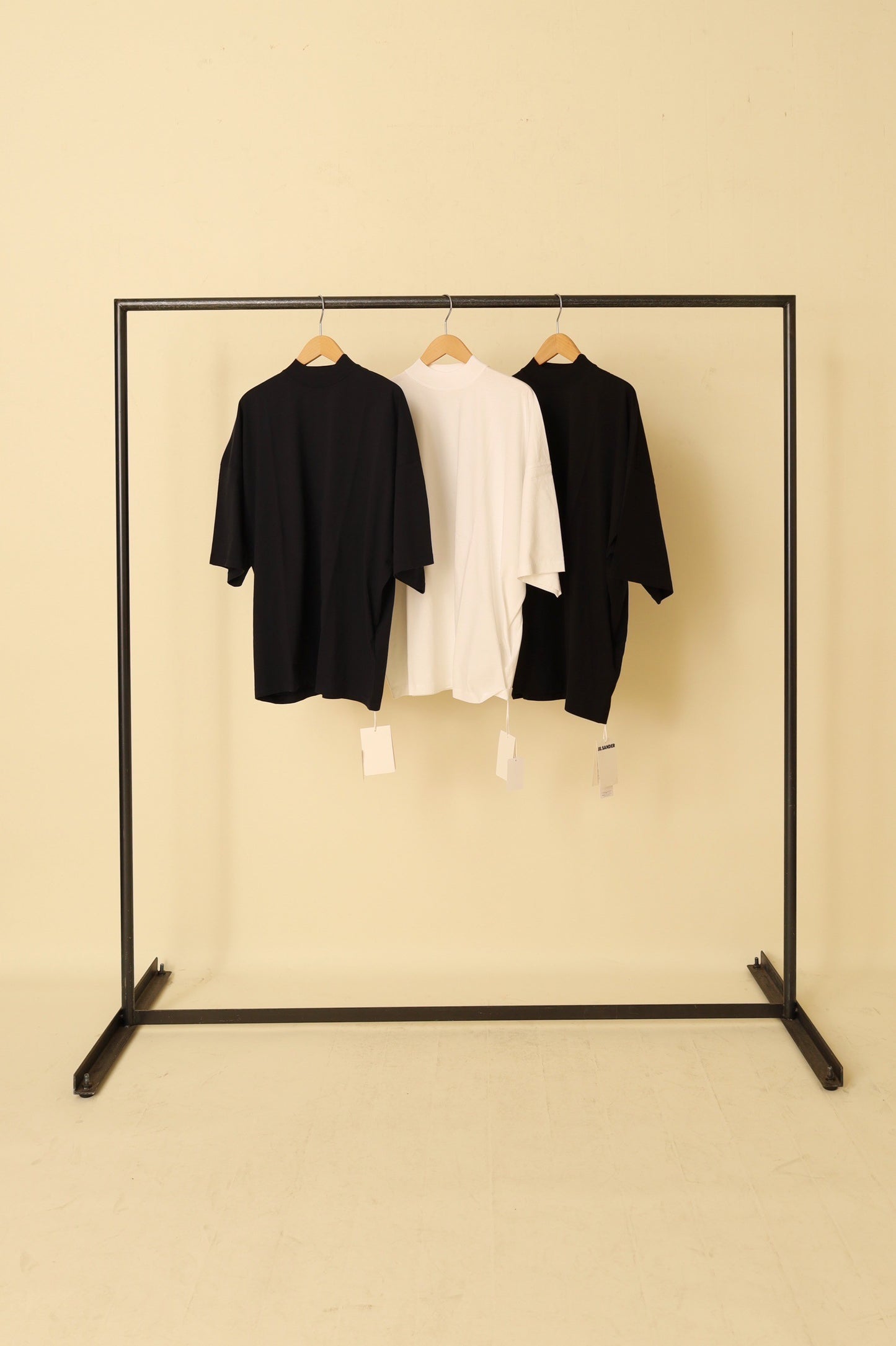 JIL SANDER MOCKNECK T-SHIRT