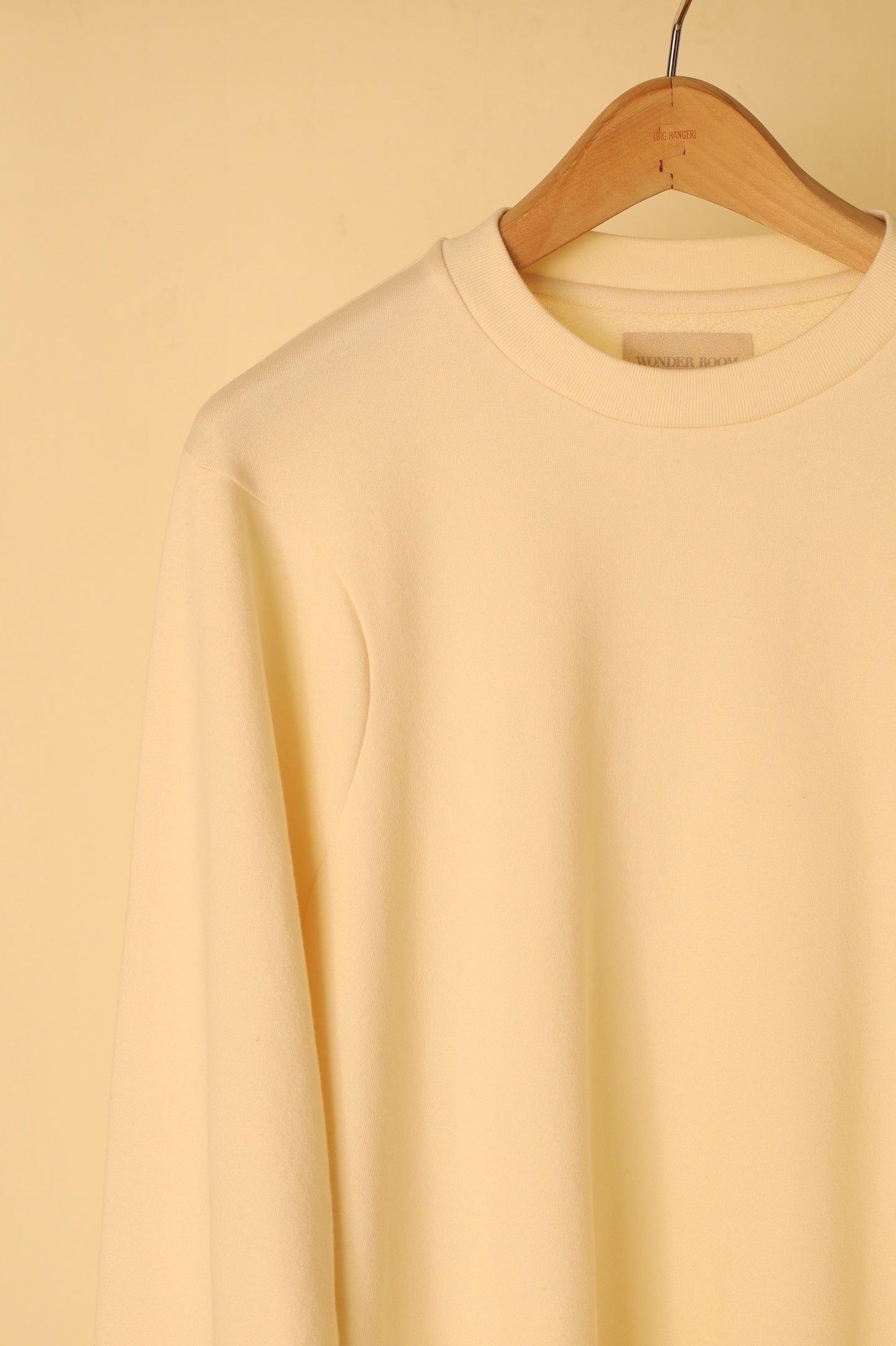 WONDER ROOM CREWNECK SWEAT SHIRT friend