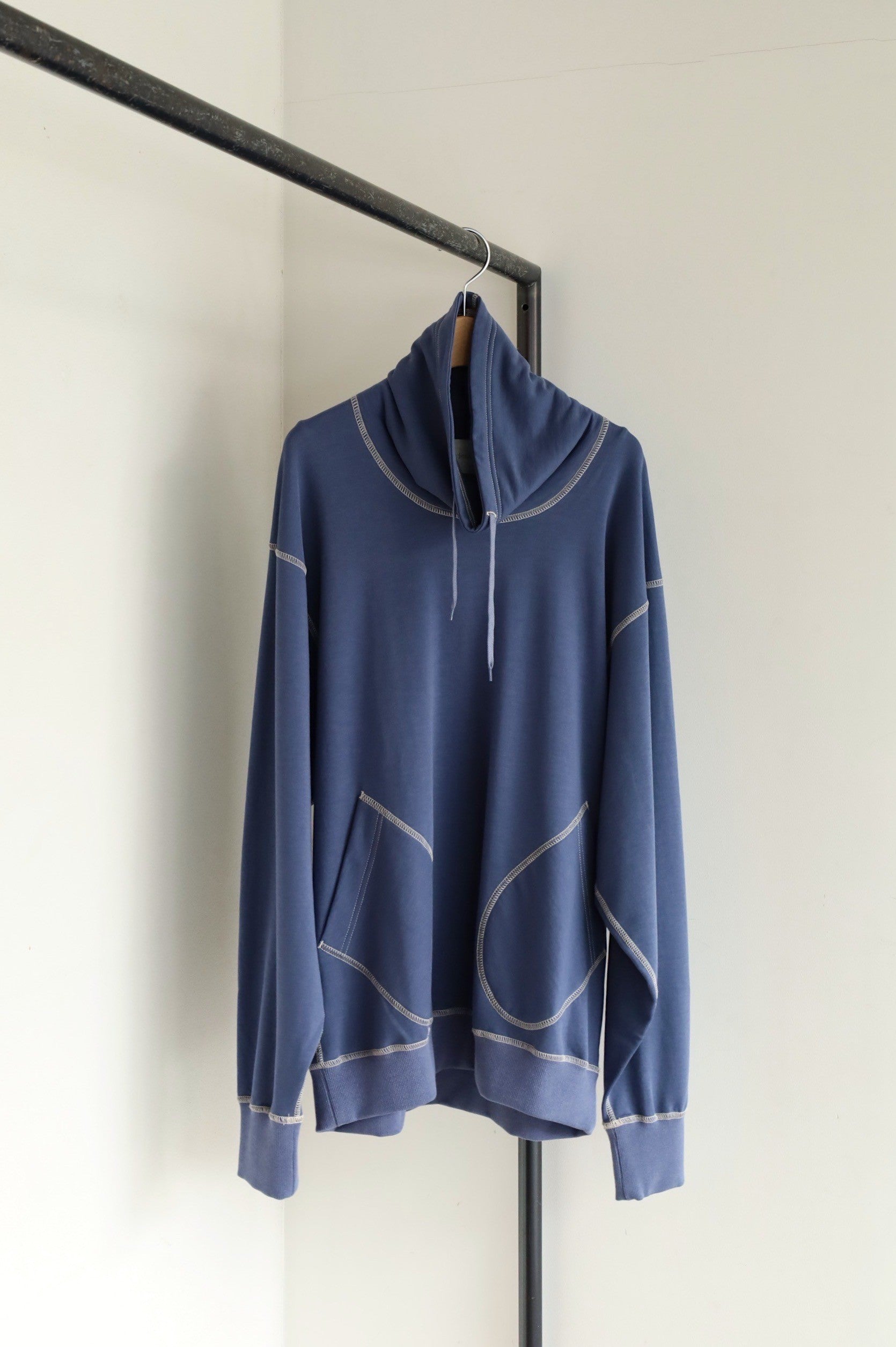 jonnlynx high neck pullover – tlalli-online-store