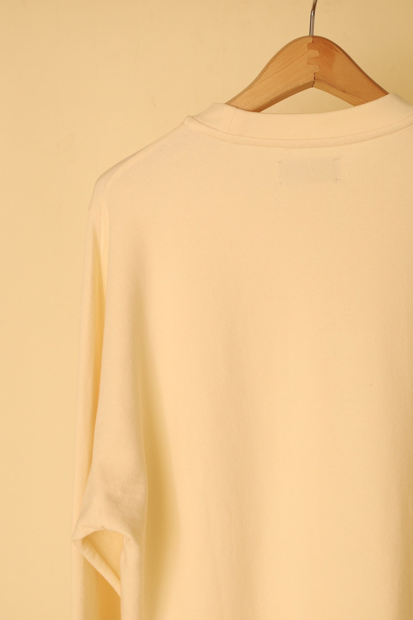 WONDER ROOM CREWNECK SWEAT SHIRT friend