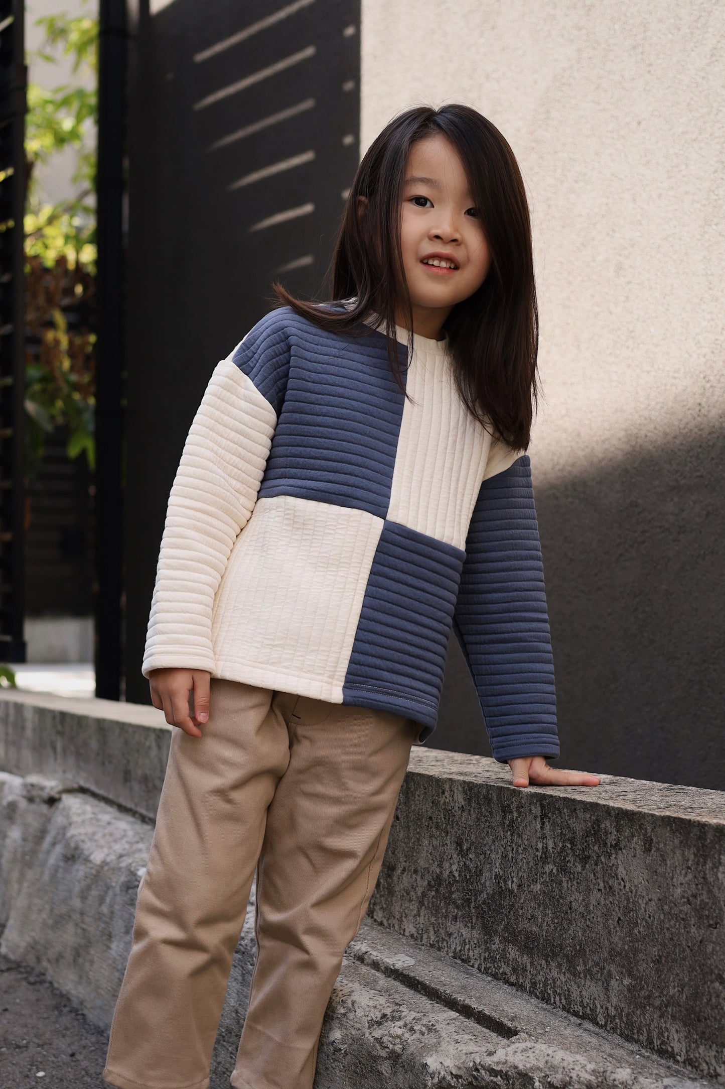 jonnlynx tiny people QUILT BORDER PULLOVER