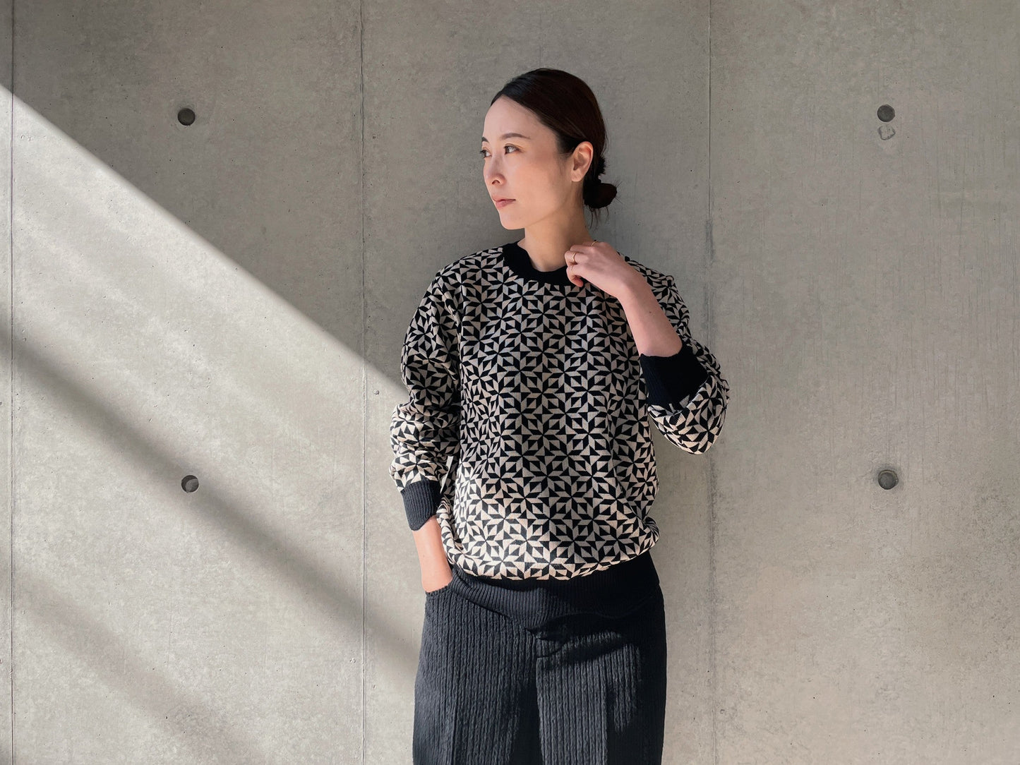 jonnlynx geometric pullover