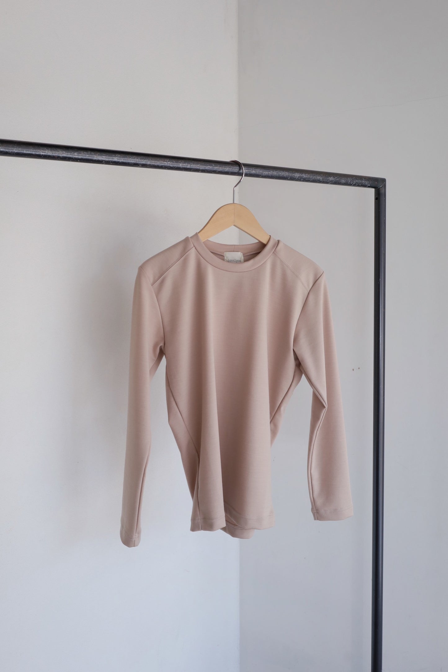 jonnlynx three-quarter sleeves tee