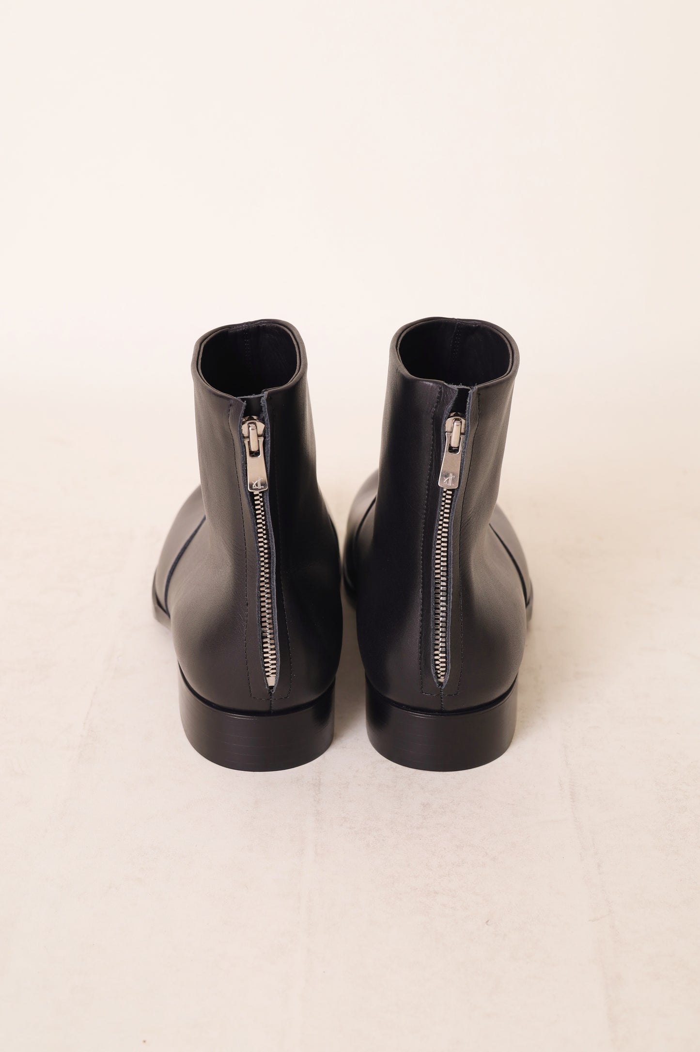 PETROSOLAUM BACK ZIP