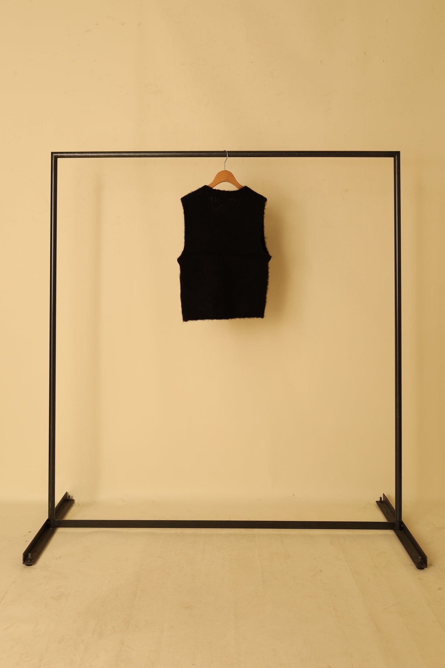jonnlynx MOHAIR VEST