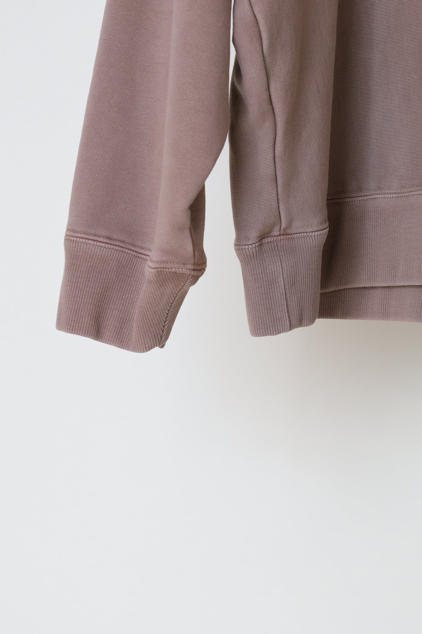 HED NAYNER SWEAT SHIRT