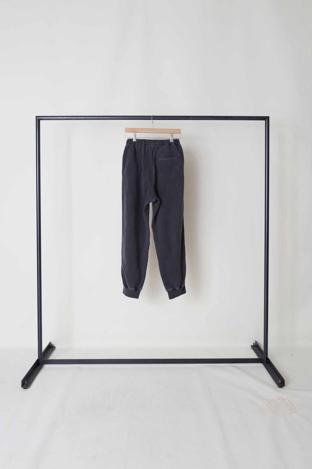 WR/ESSE THE FRAME