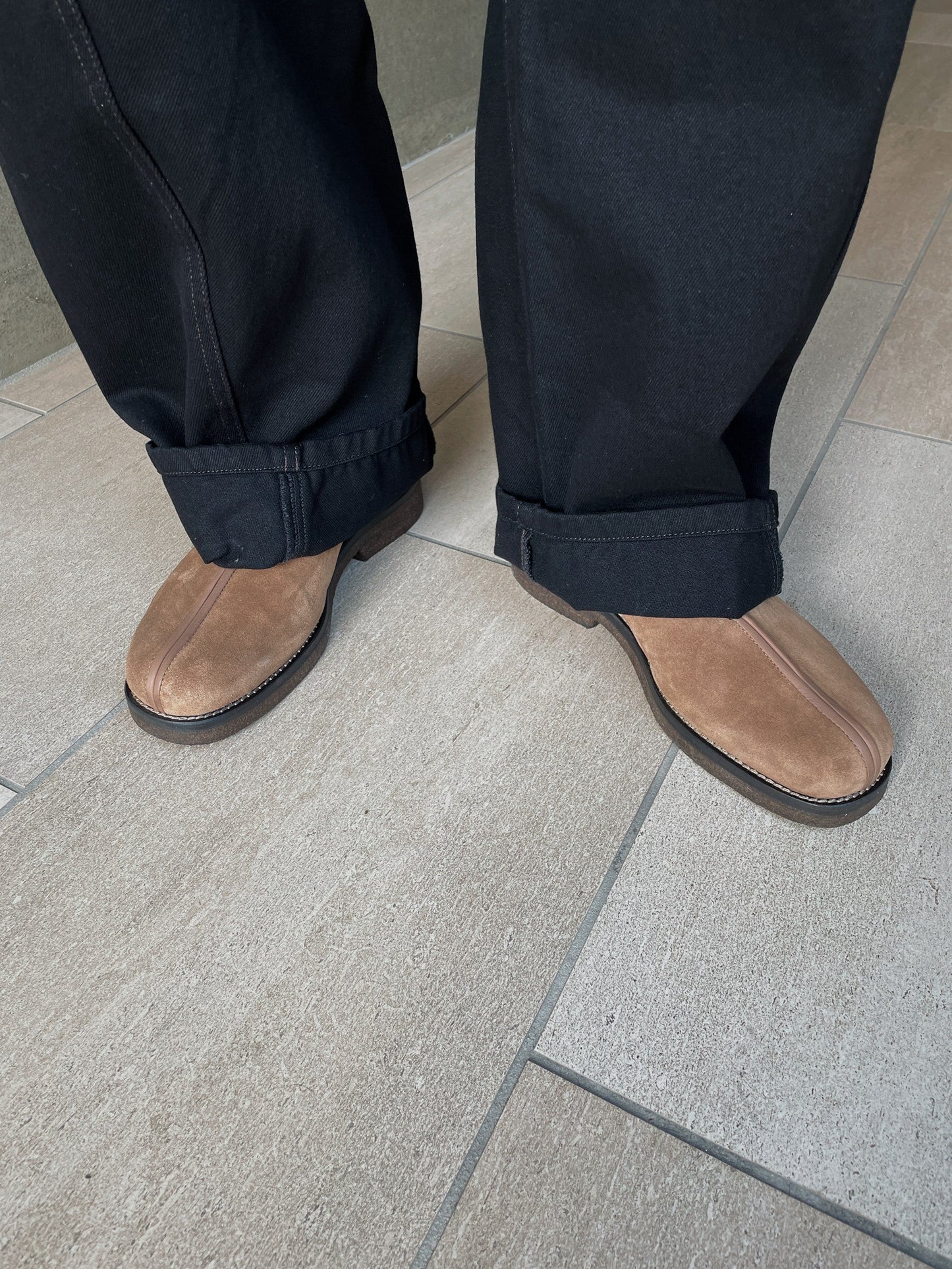 LEMAIRE  PIPED SLIPPERS, waxd suede leather