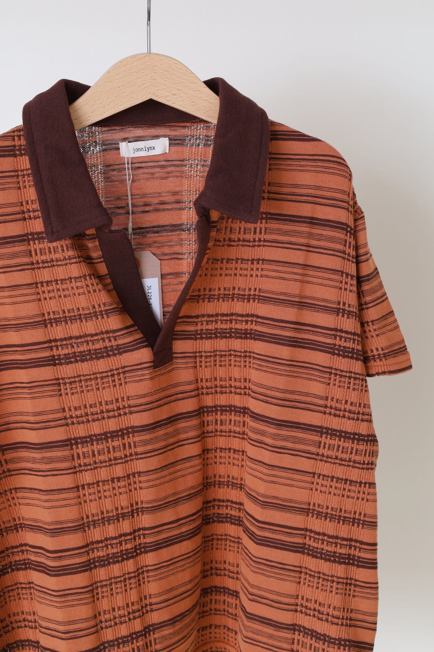 jonnlynx TINY RANDOM BORDER SHIRT