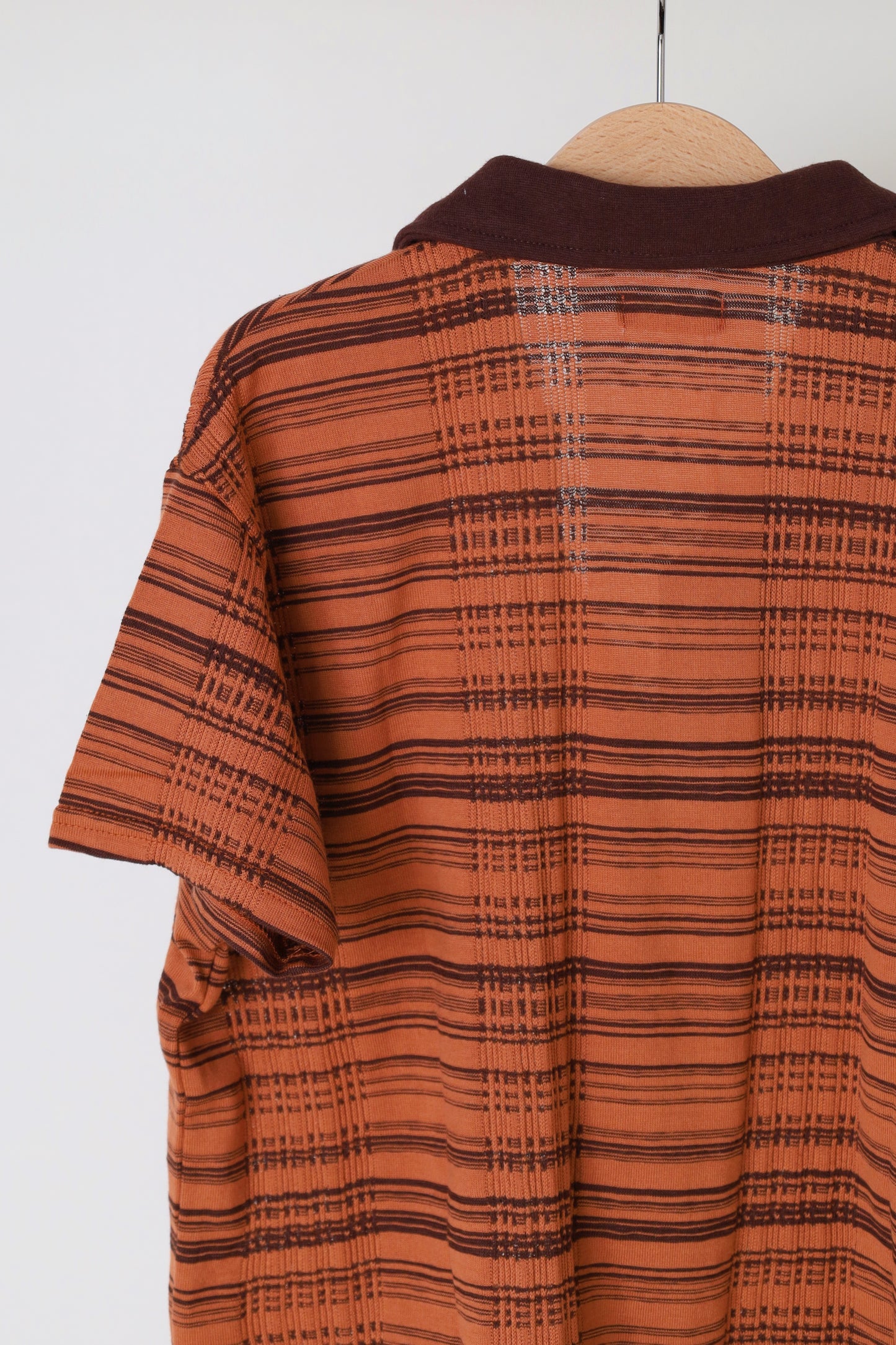 jonnlynx TINY RANDOM BORDER SHIRT