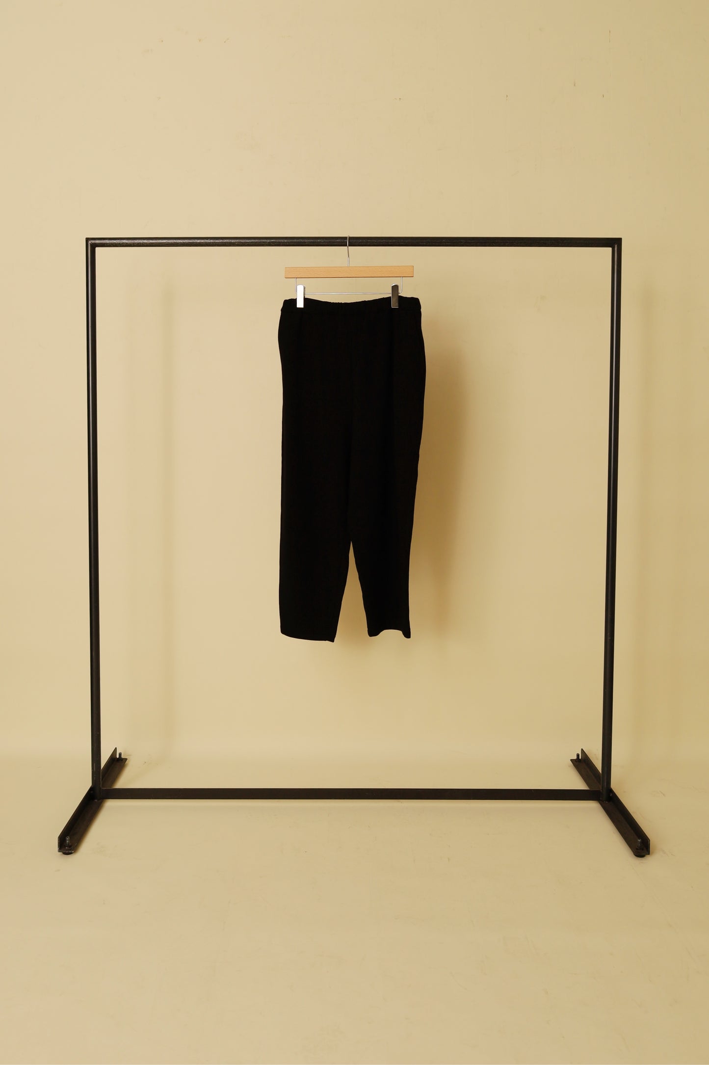 WONDER ROOM SWEAT SLACKS