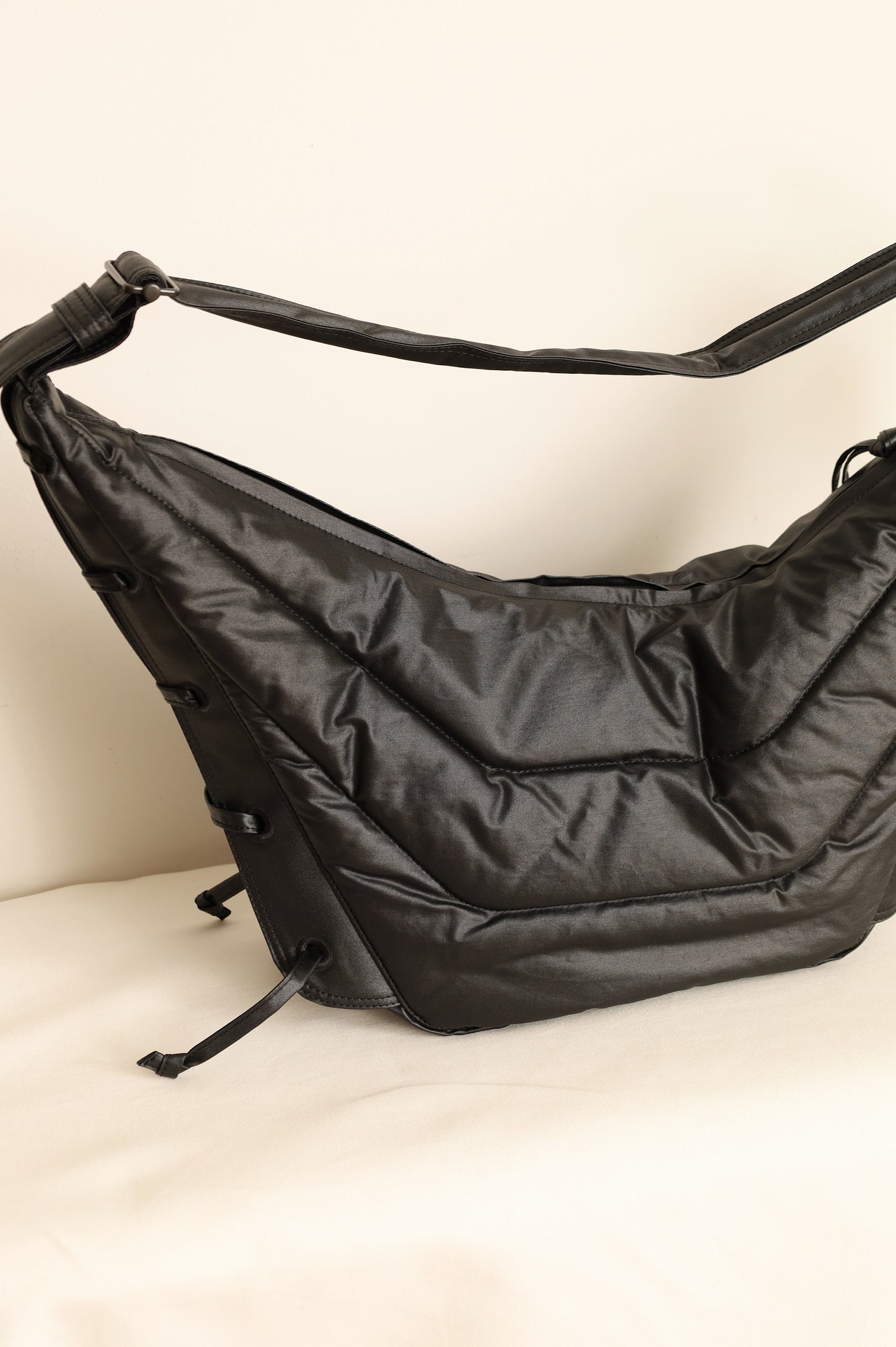 LEMAIRE MEDIUM SOFT GAME BAG