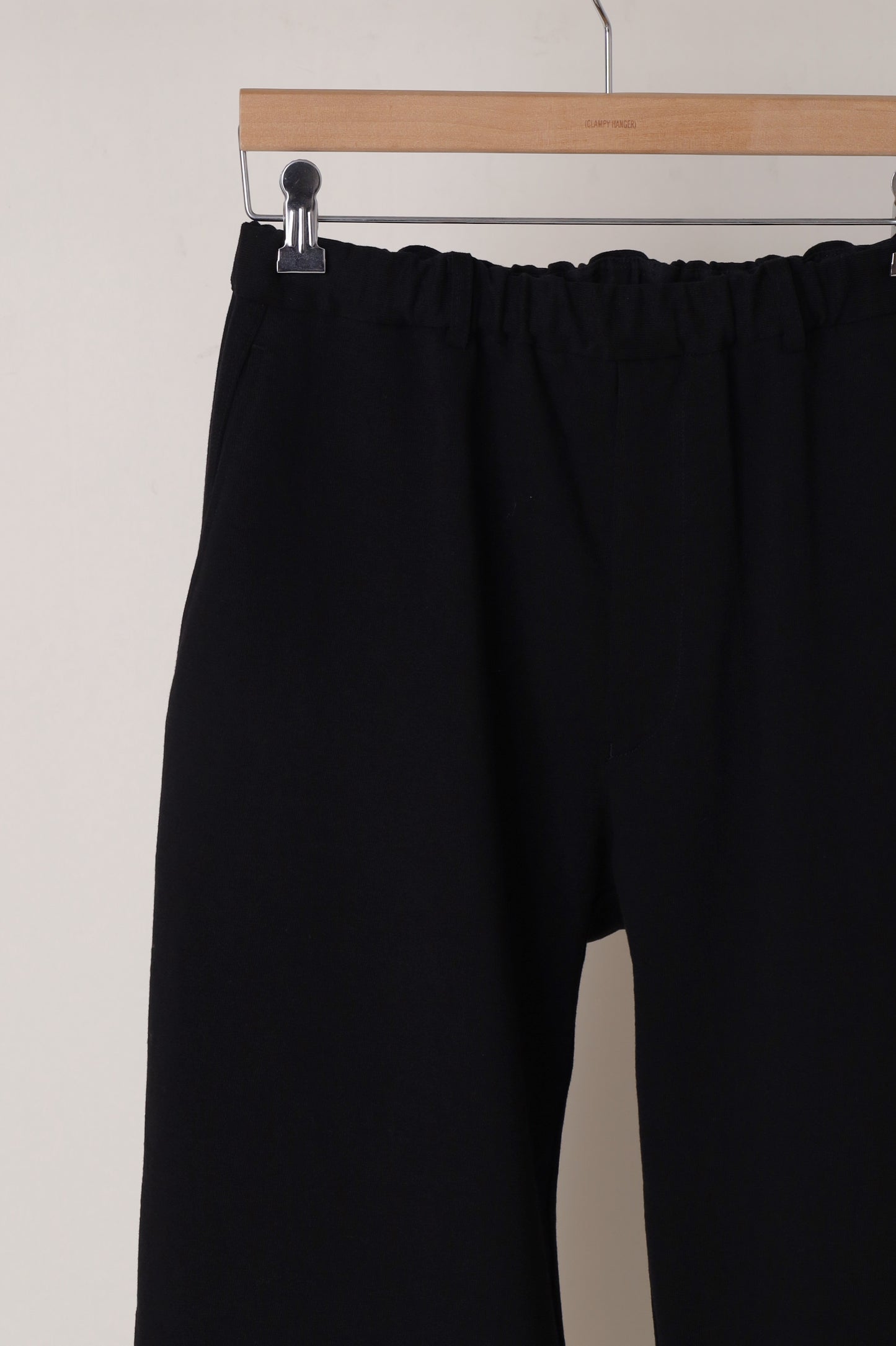 WONDER ROOM THE STEP PEBBLE