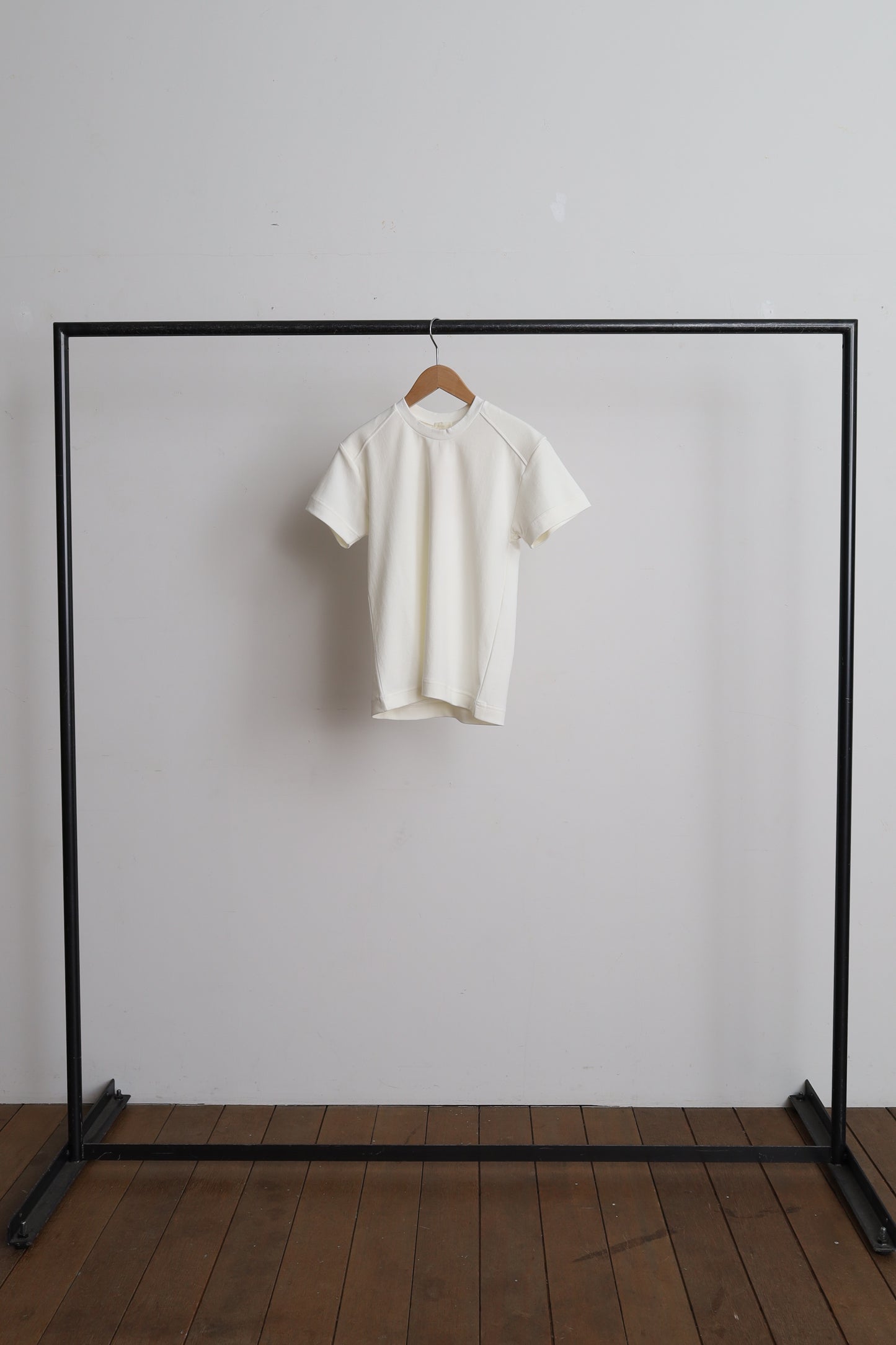 jonnlynx MOCKRODY ○ TEE